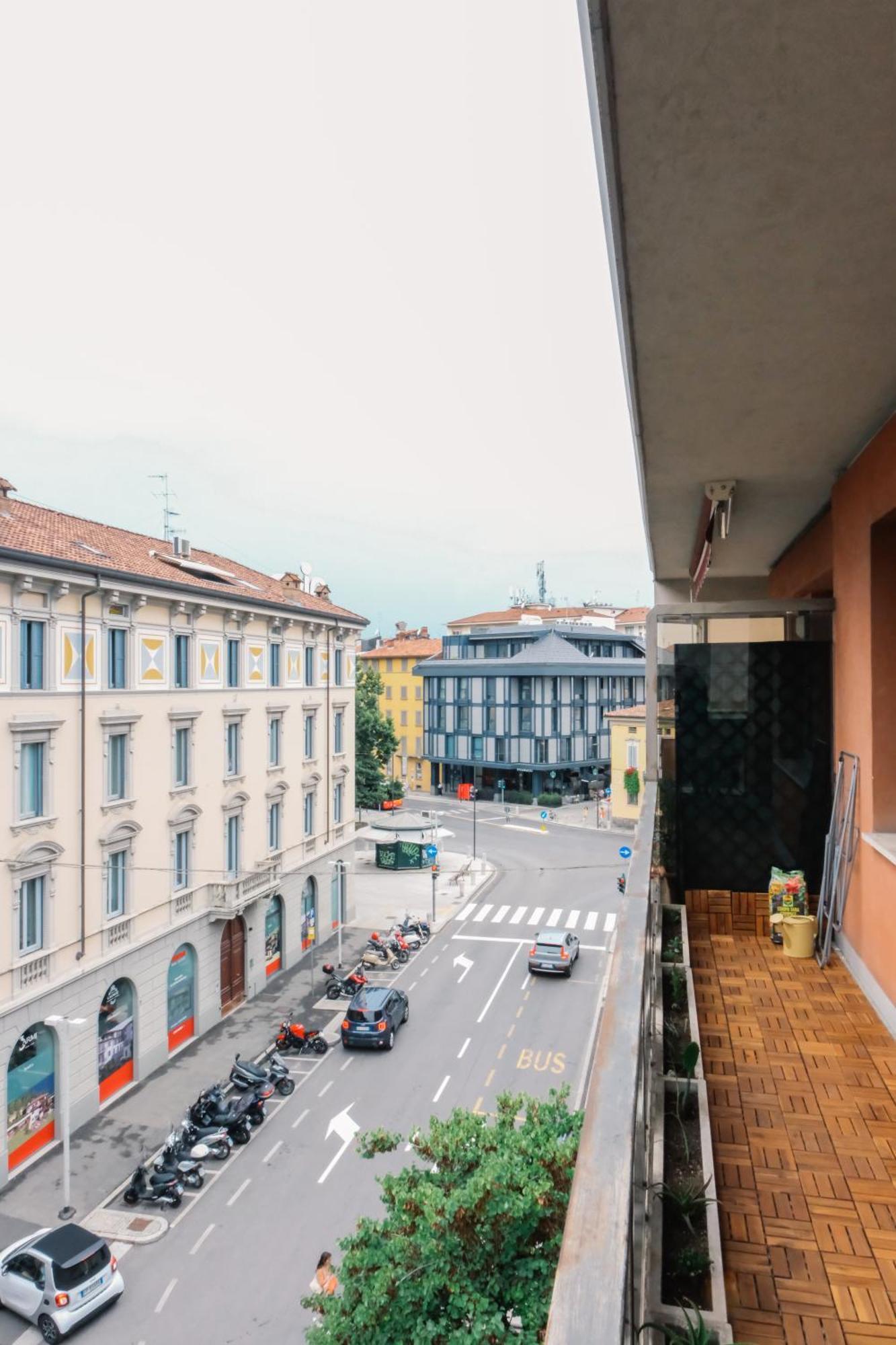 Flora Inn, Paglia 2 - Nel Cuore Del Centro Citta Bergamo Exterior foto